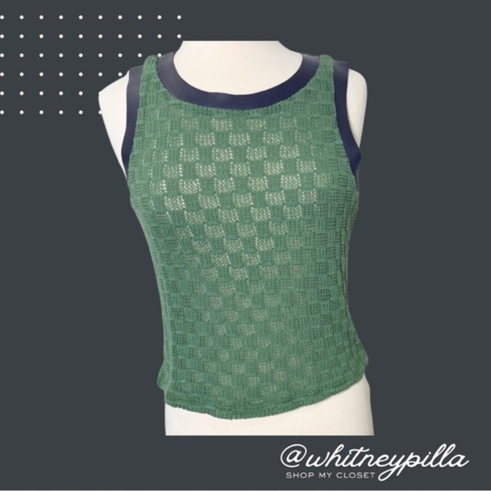 NWT Sublini Moda top sleeveless Crochet Knit Green Sweater tank detail Women’s L